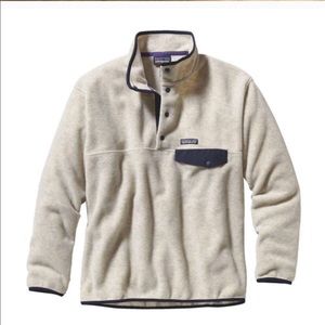 Off white Patagonia fleece pullover w/ Navy Trim